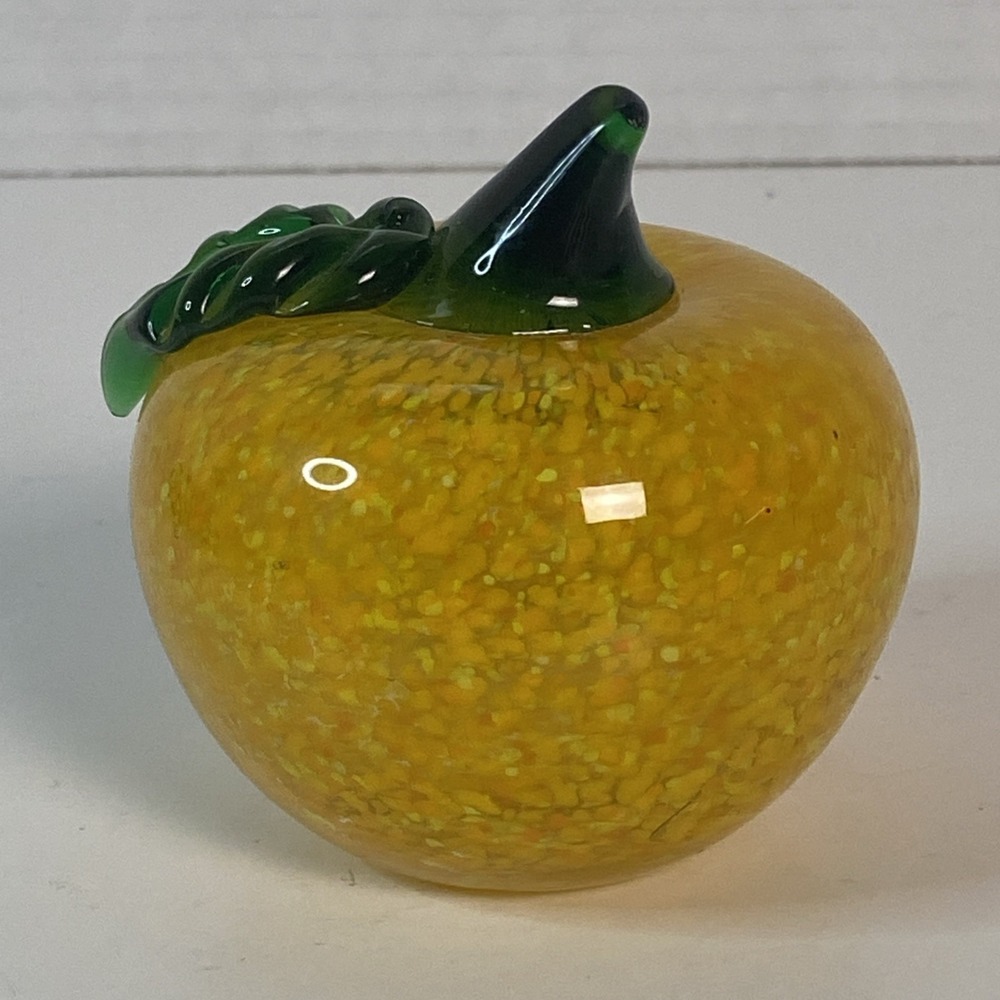 Studio Art‎ Glass Hand Blown Mottled Yellow Apple Paperweight Kitchen Home Decor